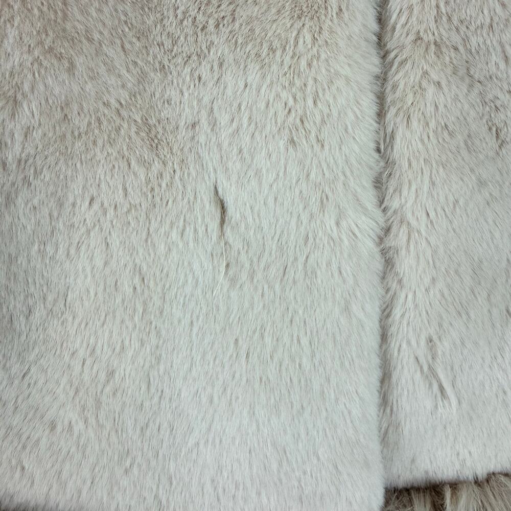 La Fiorentina One Size Faux Rabbit Fur Trim Scarf Wrap Beige Knit - Picture 4 of 8